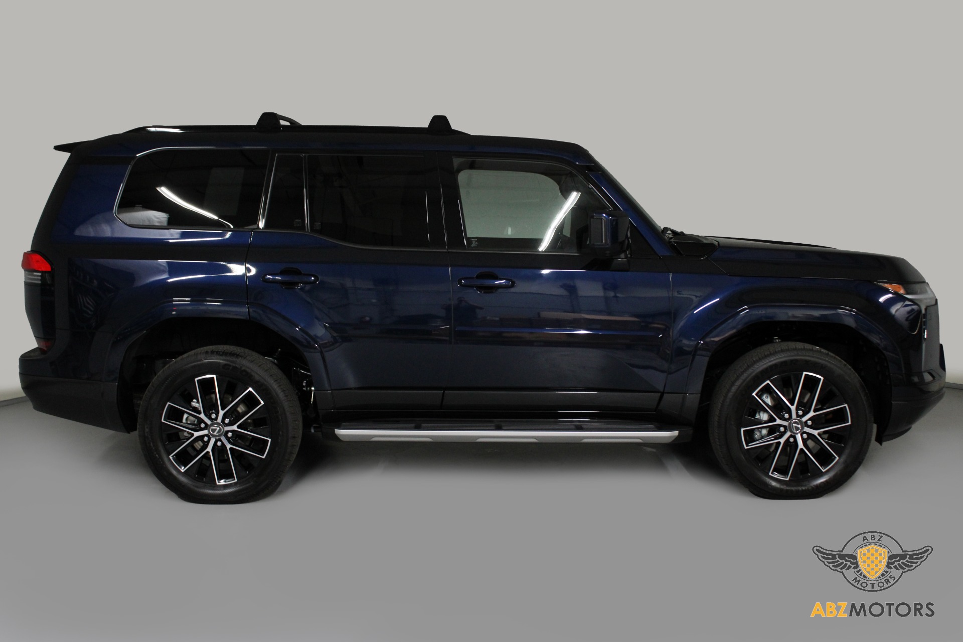 Used-2025-Lexus-GX-550-Premium